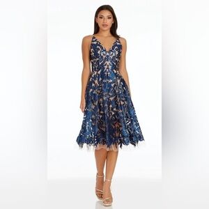 Dress The Population Blair Floral Lace Sequins Dress in Navy Nude XXS